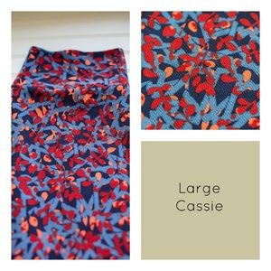 New! LuLaRoe Cassie Skirt size Large